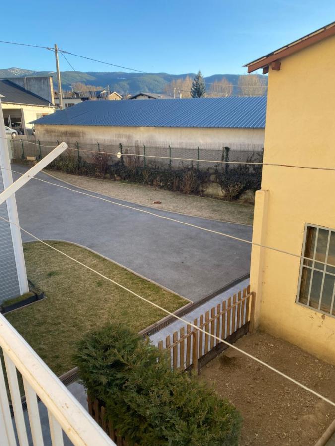 Chez Helene 3 Etoiles, Labellise Disabled Pmr,Pour 4 Personnes Chiens Bienvenus-Pet Friendly Apartman Bourg-Madame Kültér fotó